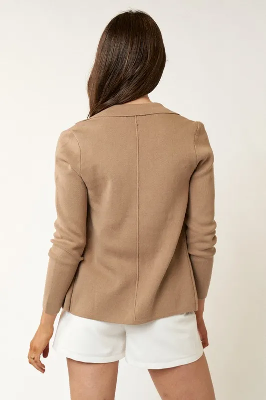 EFFORTLESS SWEATER BLAZER IN TAUPE