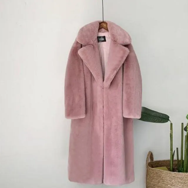 Luxurious Faux Fur Women's Winter Coat