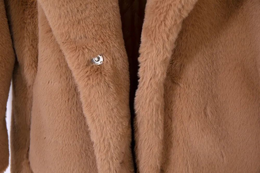 Luxurious Faux Fur Women's Winter Coat