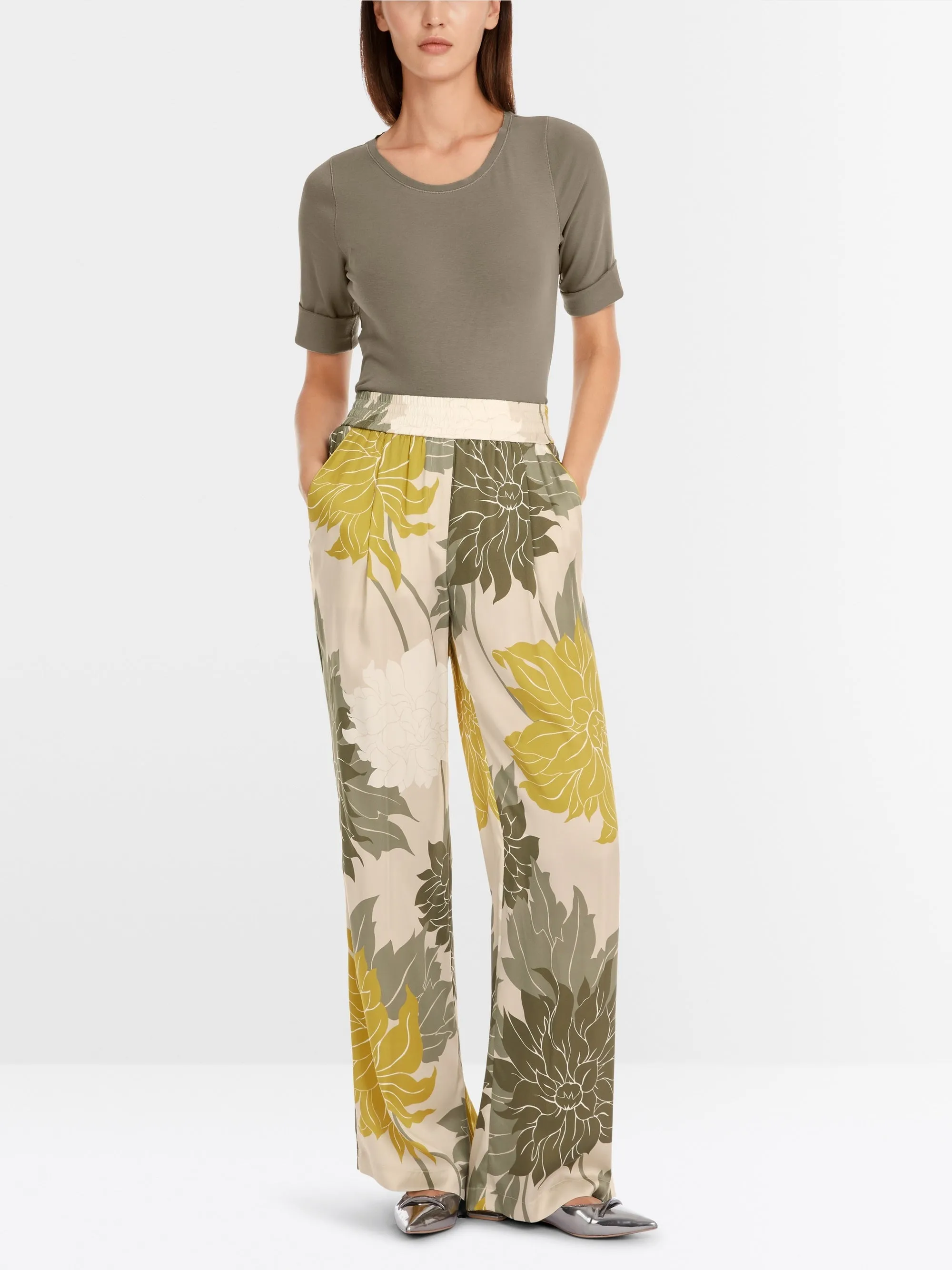 Marc Cain Wedi Silk Trousers With Floral Pattern