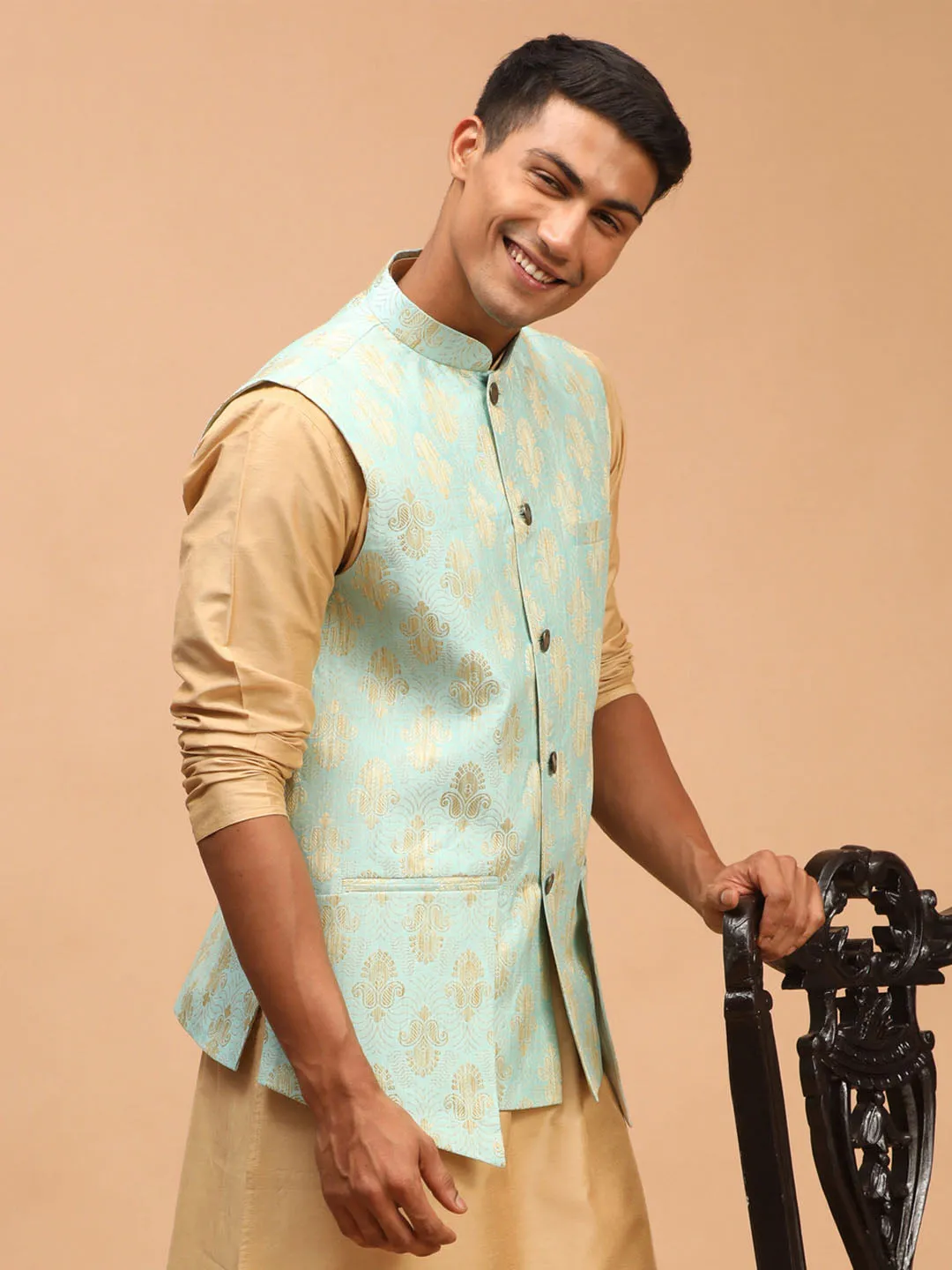 Men's Green Silk Blend Nehru Jacket - Shrestha By Vastramay