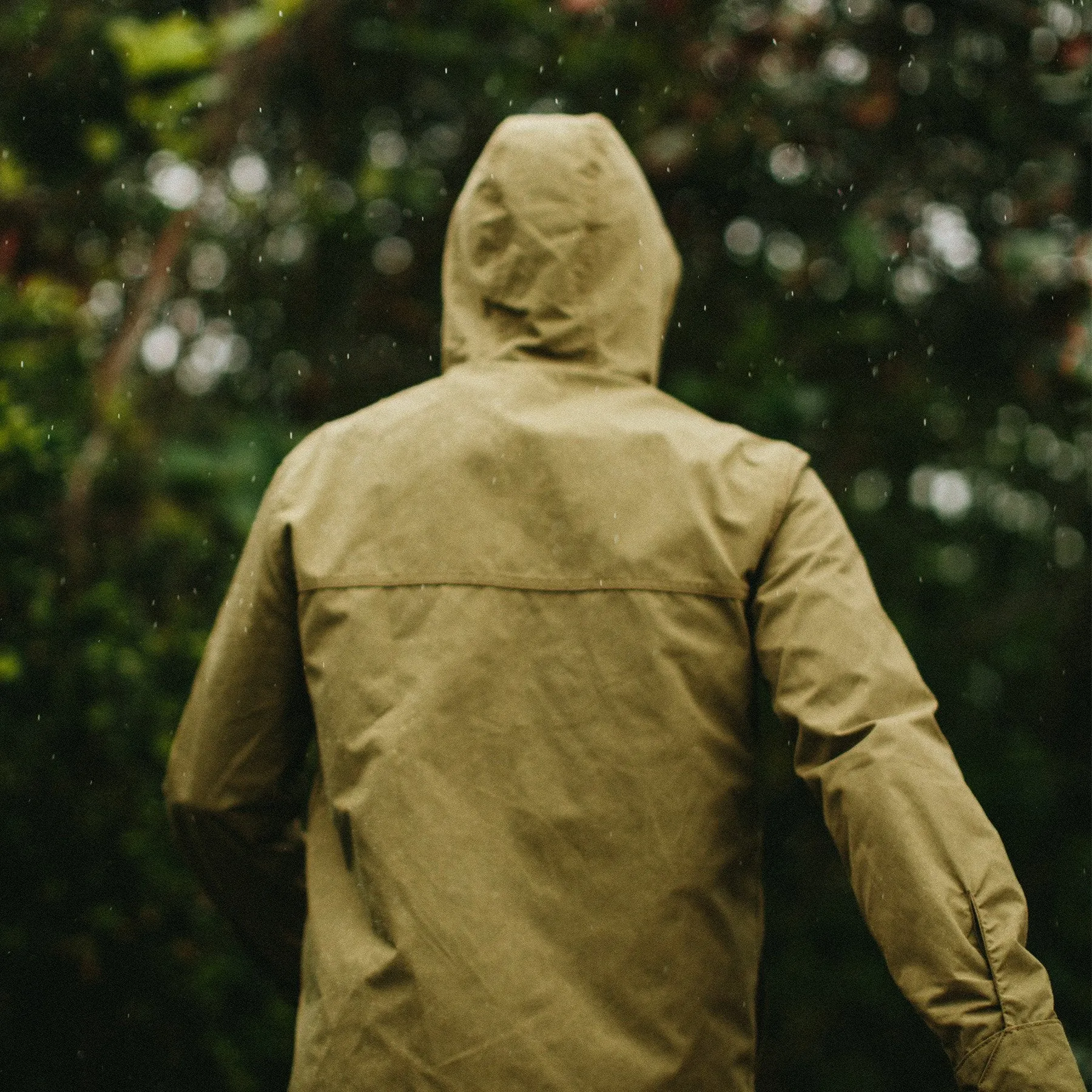 The Beach Jacket in Olive