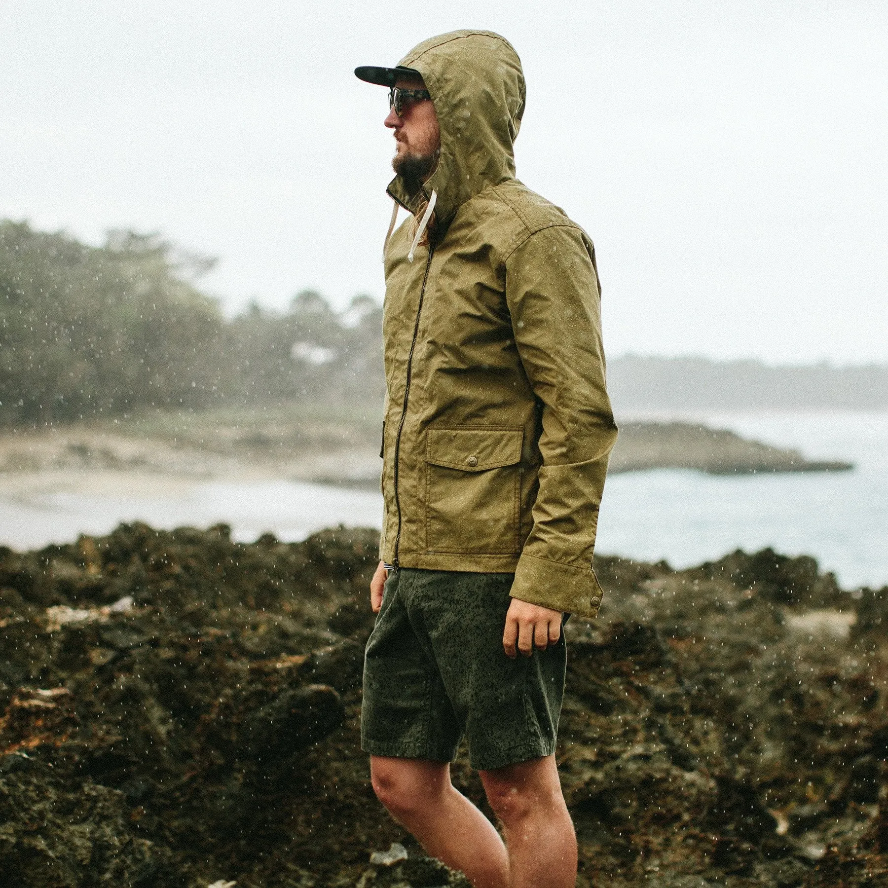 The Beach Jacket in Olive