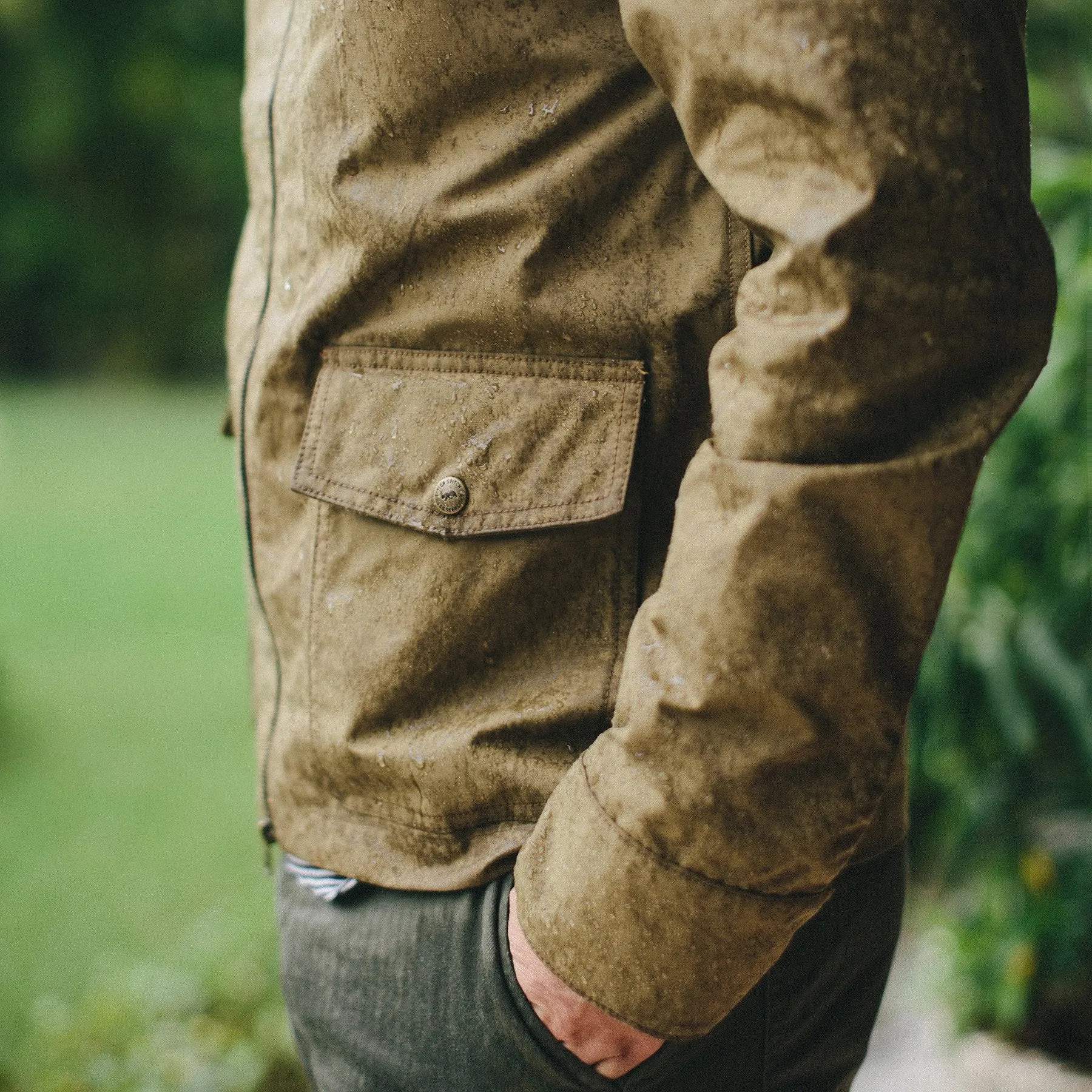 The Beach Jacket in Olive